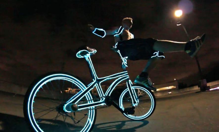el-light-bike